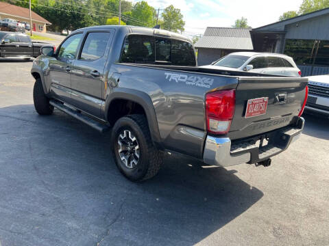 2017 Toyota Tacoma