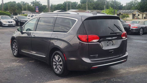 2019 Chrysler Pacifica Touring L Plus
