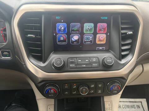 2017 GMC Acadia Denali