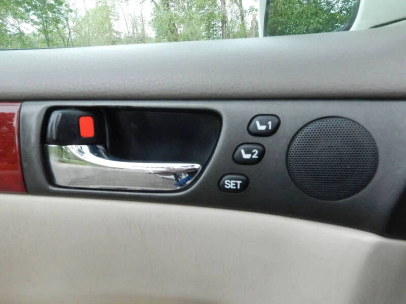 2004 Lexus ES 330