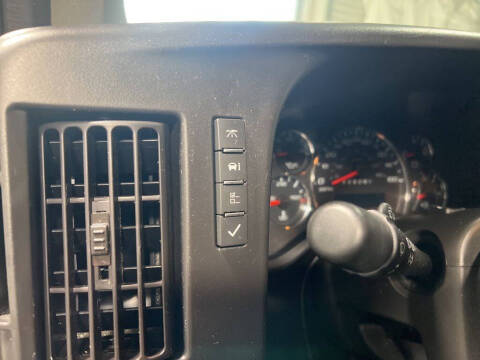 2024 Chevrolet Express 2500