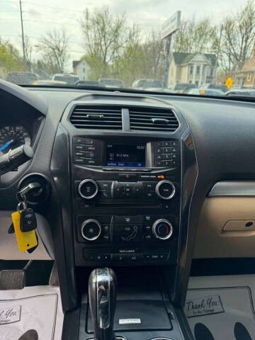 2016 Ford Explorer