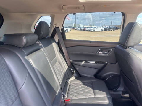 2023 Nissan Rogue Platinum
