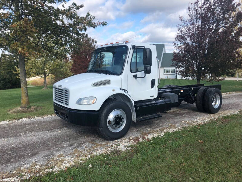 2008 Freightliner Business class M2