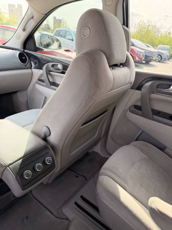 2017 Buick Enclave Convenience