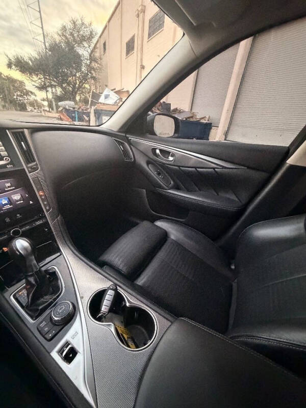 2014 Infiniti Q50 Hybrid Sport