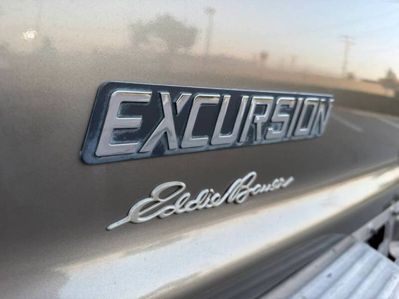 2003 Ford Excursion Eddie Bauer