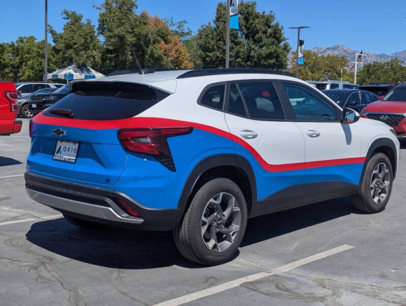 2024 Chevrolet Trax LT