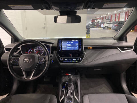 2022 Toyota Corolla Hatchback SE