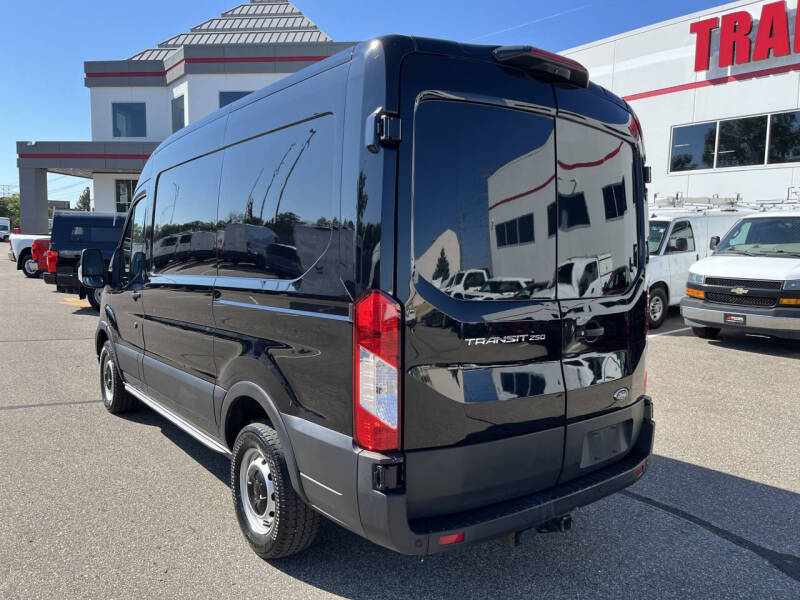 2020 Ford Transit