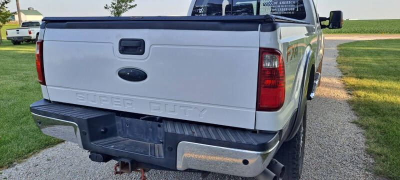 2012 Ford F-350 Super Duty Lariat photo 5