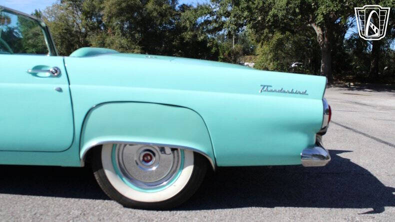 1955 Ford Thunderbird