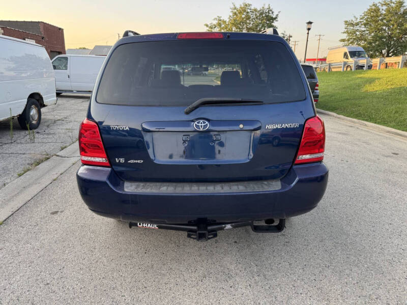 2005 Toyota Highlander Base photo 5