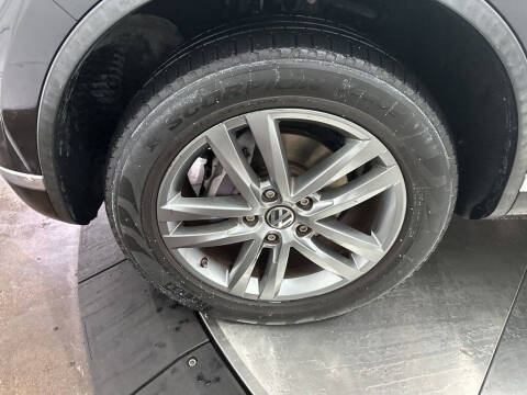 2016 Volkswagen Touareg