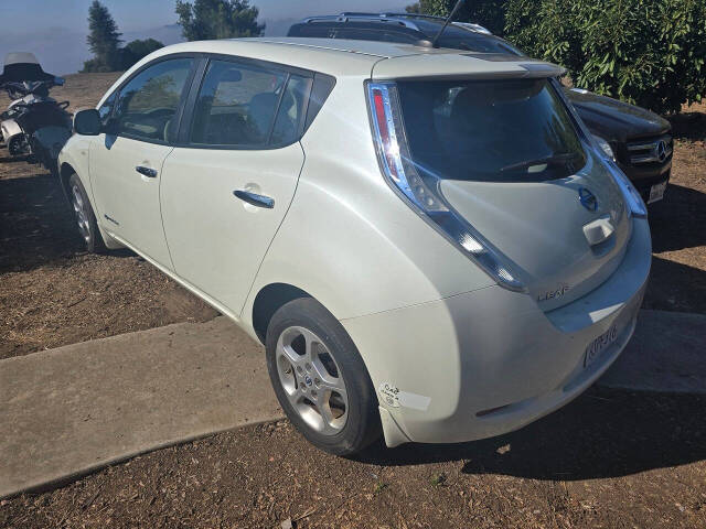 2011 Nissan LEAF for sale at DRIVESMART AUTO SALES in Agoura Hills, CA