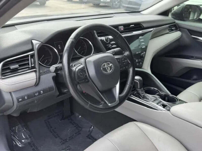 2019 Toyota Camry Hybrid