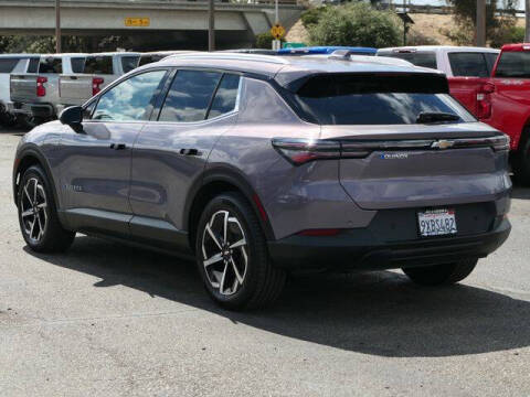2026 Chevrolet Equinox EV LT 2