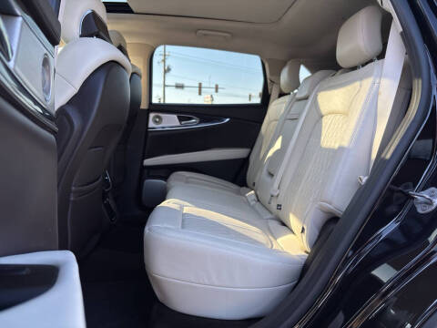 2021 Lincoln Nautilus Black Label