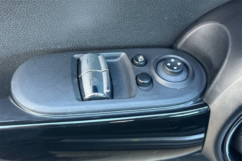 2023 MINI Hardtop 2 Door Cooper SE