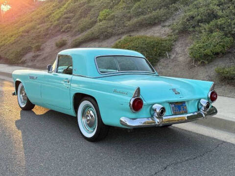 1955 Ford Thunderbird