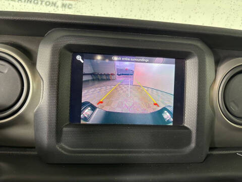 2021 Jeep Gladiator Sport