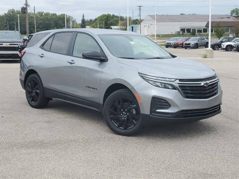 2024 Chevrolet Equinox for sale at Betten Baker Preowned Center in Twin Lake MI