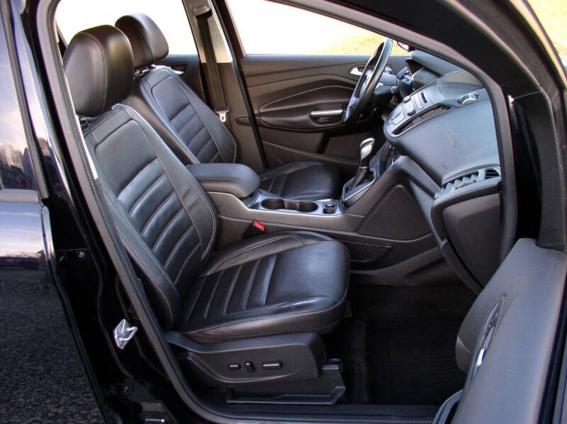 2017 Ford C-MAX Energi SE