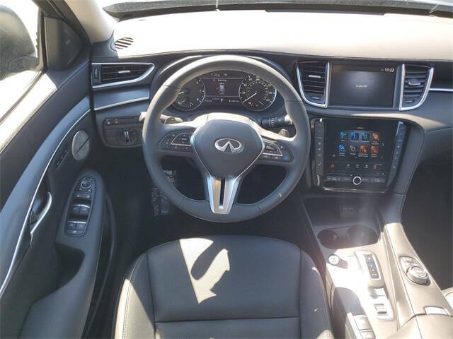 2025 Infiniti QX50 Luxe