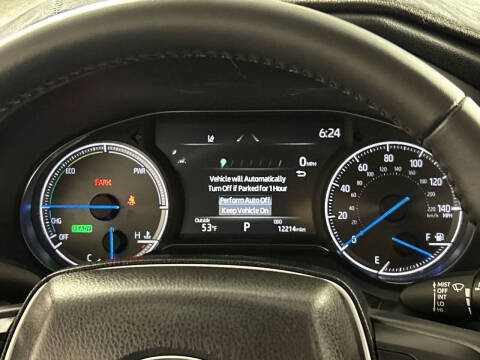 2024 Toyota Venza LE