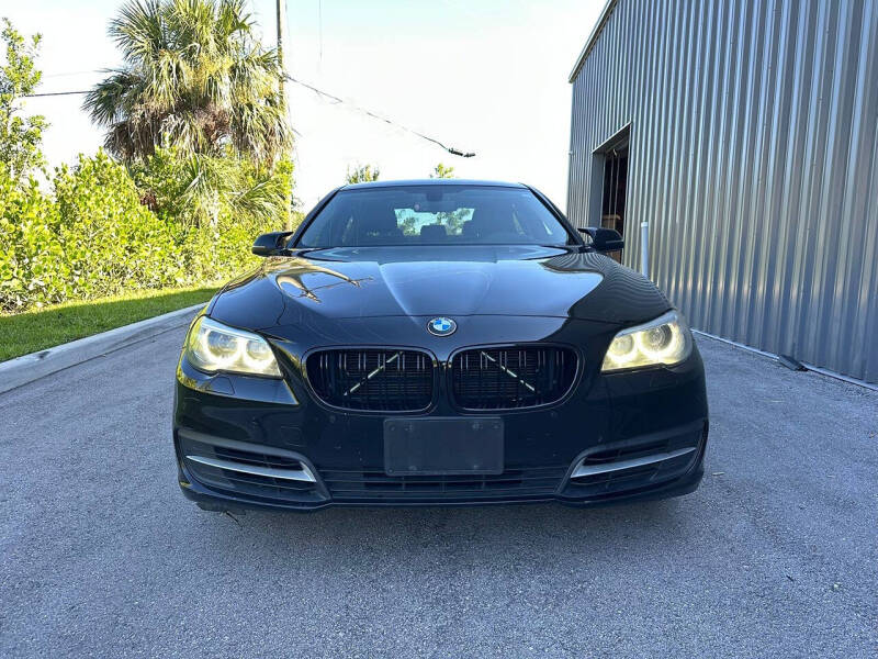 2014 BMW 5 Series 528i