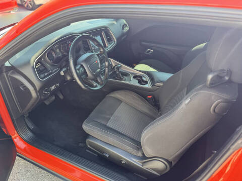 2020 Dodge Challenger SXT