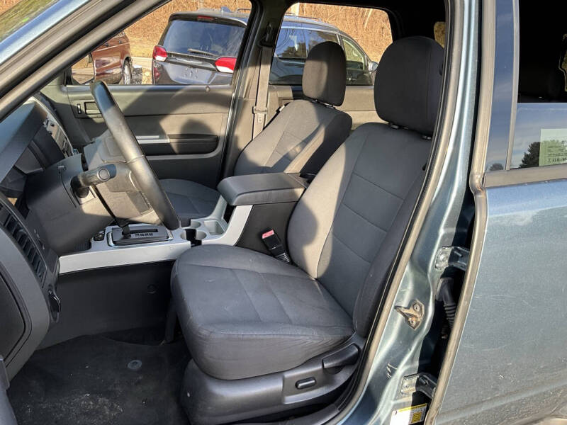 2011 Ford Escape XLT