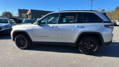 2024 Jeep Grand Cherokee Altitude