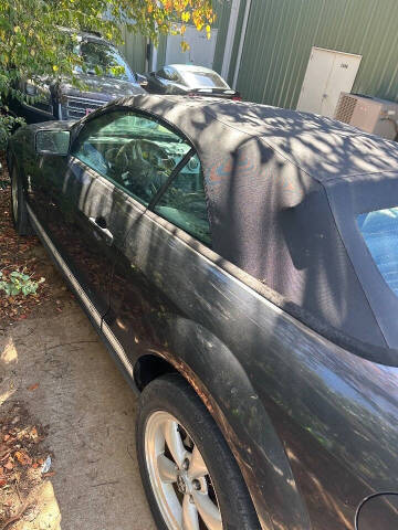 2008 Ford Mustang V6 Deluxe