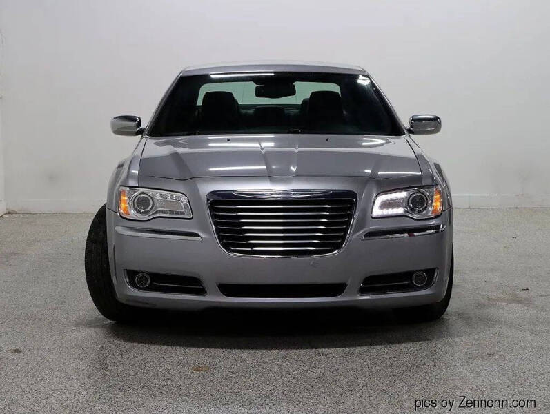 2013 Chrysler 300 C