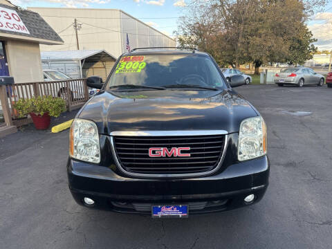 2011 GMC Yukon XL SLT