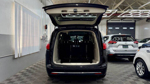 2017 Chrysler Pacifica