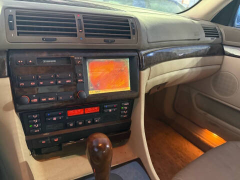 2000 BMW 7 Series 740iL