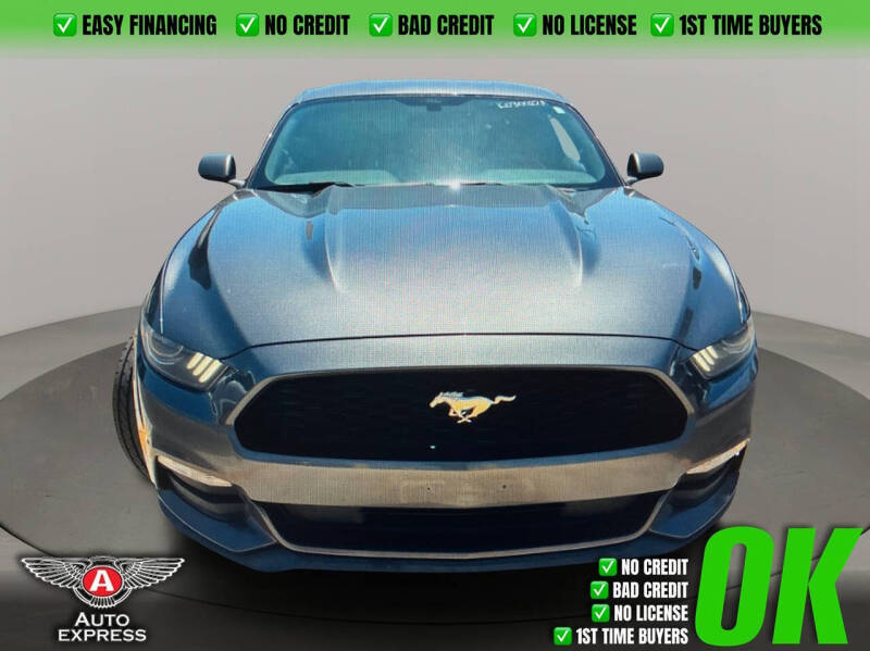 2017 Ford Mustang V6