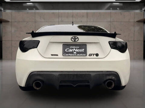 2015 Scion FR-S