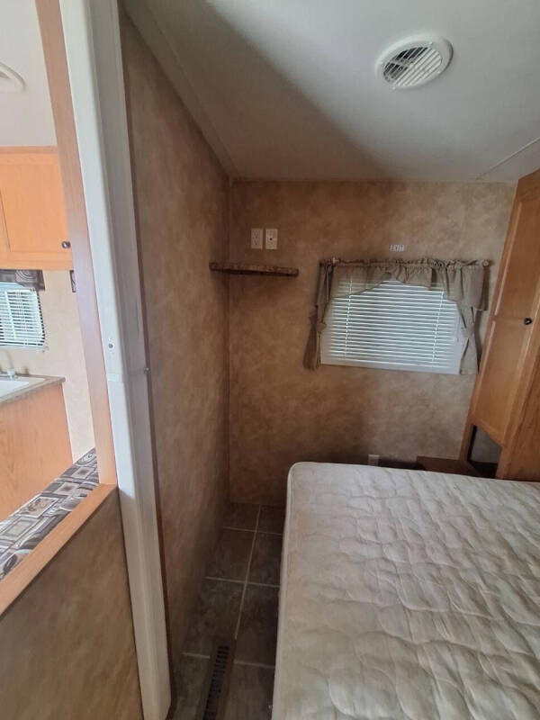 2011 Heartland Trail Runner 26FQB