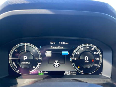 2025 Mitsubishi Outlander PHEV SE