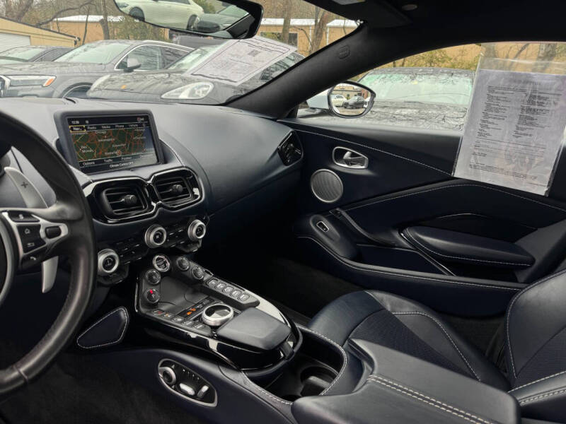 2020 Aston Martin Vantage