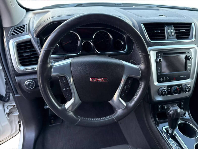 2015 GMC Acadia SLE-2