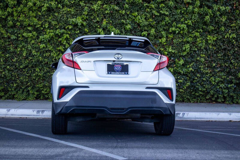 2019 Toyota C-HR LE