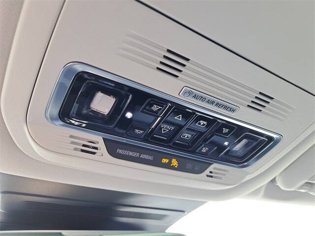 2025 Lincoln Nautilus Hybrid Premiere