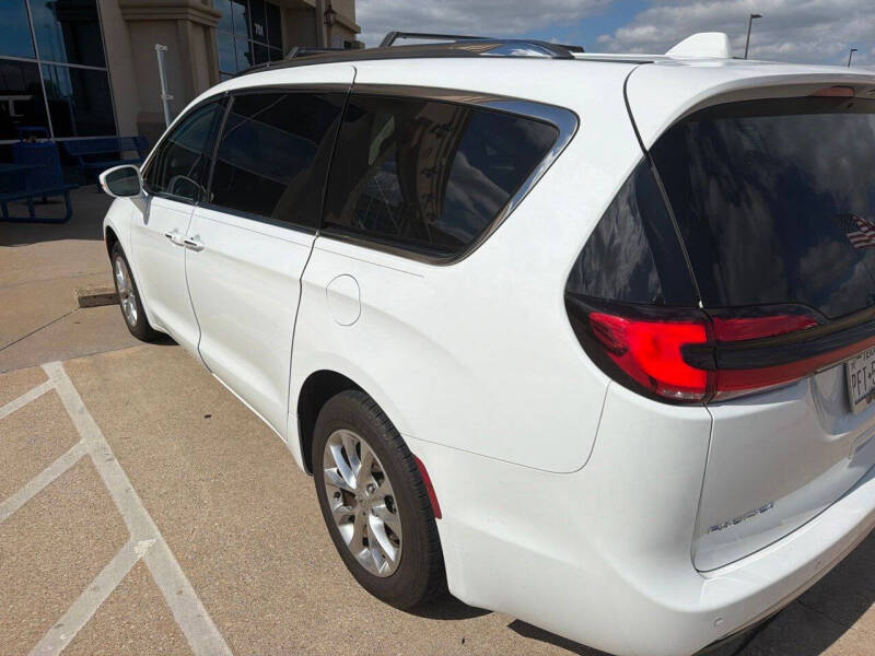 2021 Chrysler Pacifica Touring L
