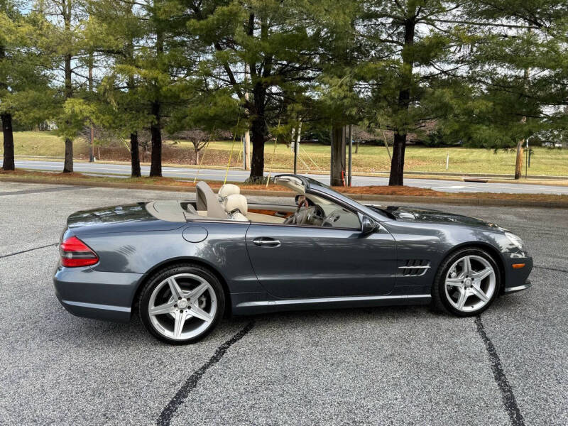 2011 Mercedes-Benz SL-Class SL550 photo 14