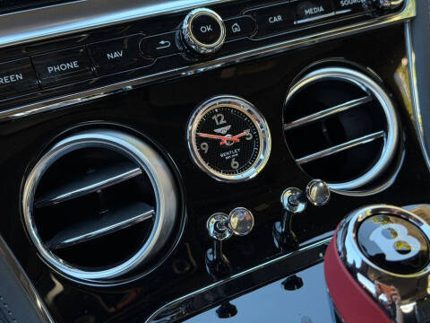 2024 Bentley Continental