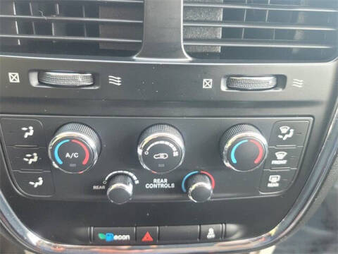 2017 Dodge Grand Caravan SE